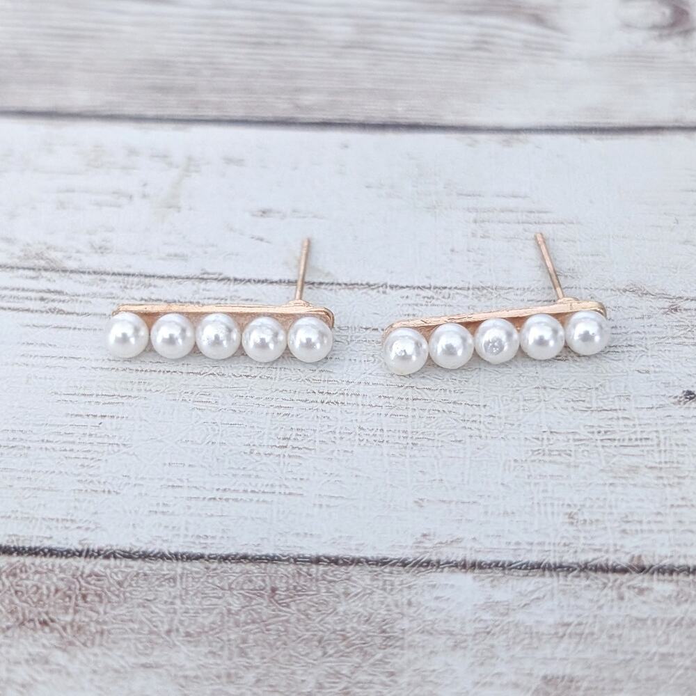 Vintage Stud Earrings Dainty Row of 5 Faux Pearls